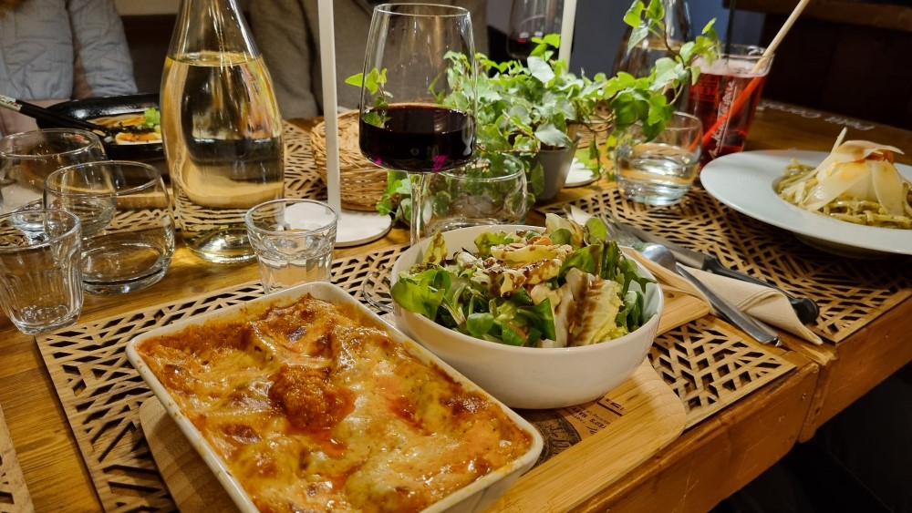 Dineren bij restaurant Nawi.